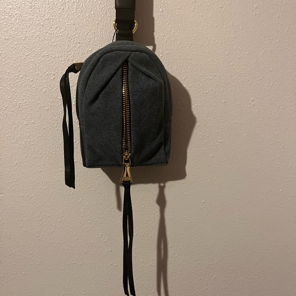 Gray Mini Backpack with Gold Zipper - Picture 4 of 4
